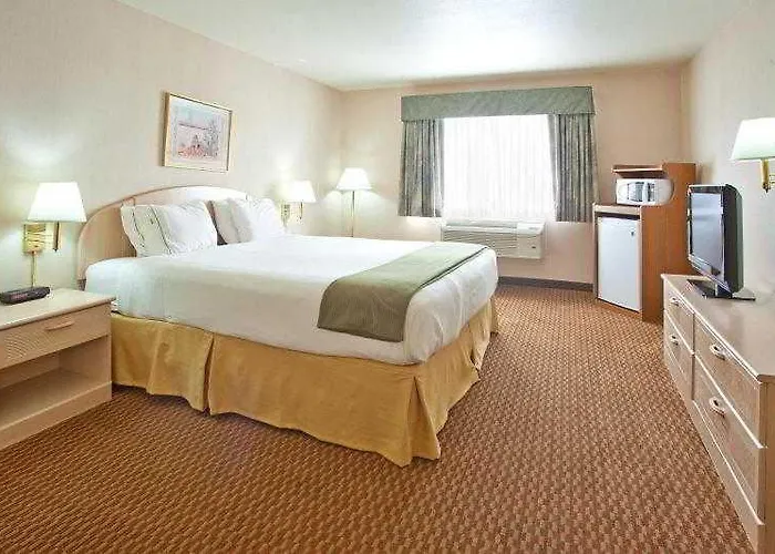 Herberg Clarion - Powell 4*